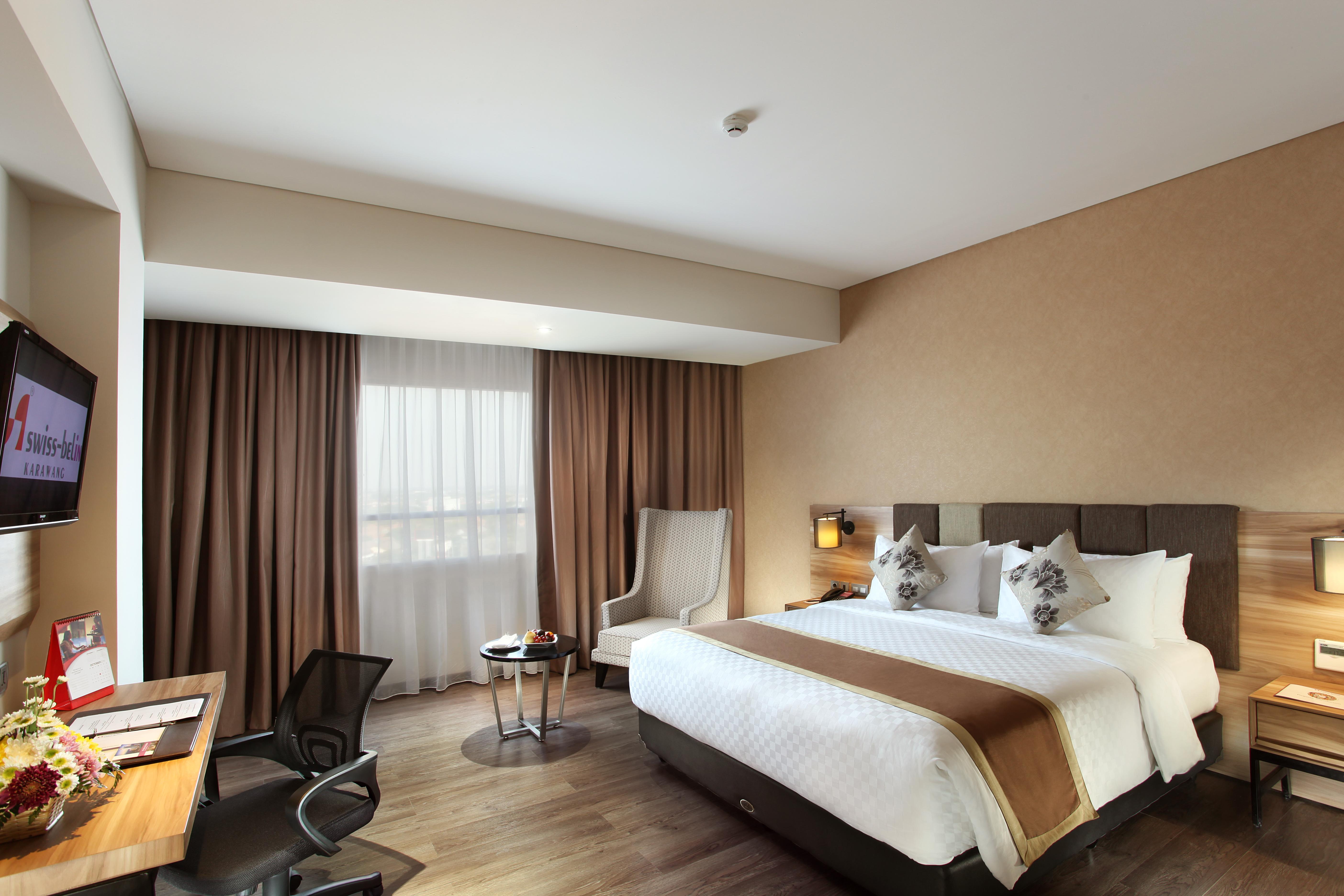 Swiss-Belinn Karawang Exteriör bild